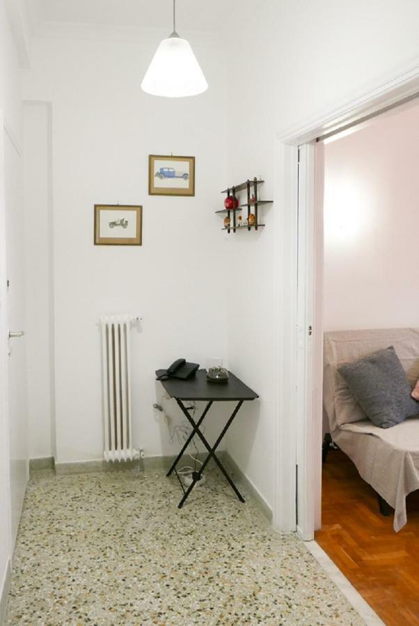 Koukaki Tina'S Place Apartamento Atenas Exterior foto